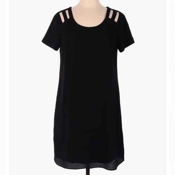 Black cutout shoulder shift dress size medium - Picture 1 of 7